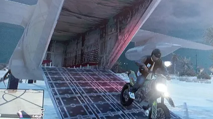 Як відкрити задні двері у вантажівках і літаках gta 5