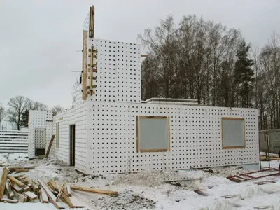 Як побудувати будинок з незнімної опалубки (Дана технологія передбачає) Як побудувати будинок з незнімної опалубки