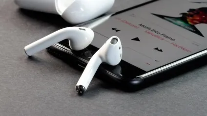 Як підключити навушники airpods до iphone, ipad, apple watch, mac або android, новини iphone, ipad (airpods) Як підключити навушники airpods до iphone, ipad, apple watch, mac або android, новини iphone, ipad