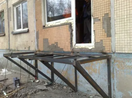 Як побудувати балкон на першому поверсі (балкон) Як побудувати балкон на першому поверсі