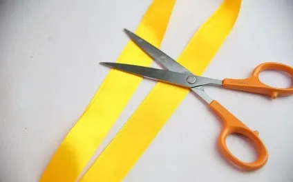 Як зробити бант зі стрічки