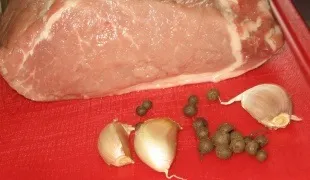 Як прибрати запах у курки