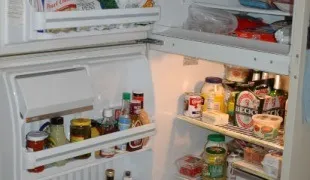 Як прибрати запах у курки