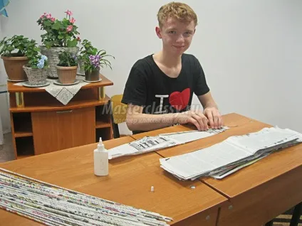 Кашпо з газетних трубочок (кашпо з газетних трубочок) Кашпо з газетних трубочок