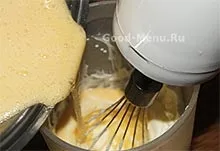 Полуничний крем для торта - рецепт з покроковими фото (крем) Полуничний крем для торта - рецепт з покроковими фото