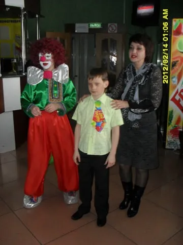 Клоун тяпа на дні народженні