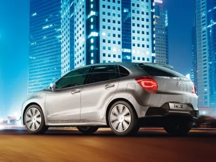 Компактний кросовер suzuki (сузукі) im-4 - дивимося фото