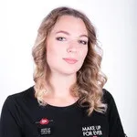 Макіяж для дівчинки-підлітка