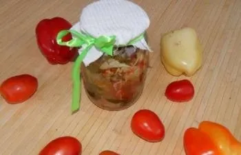 Мариновані помідори з цибулею - рецепт з фото на зиму без стерилізації (мариновані) Мариновані помідори з цибулею - рецепт з фото на зиму без стерилізації