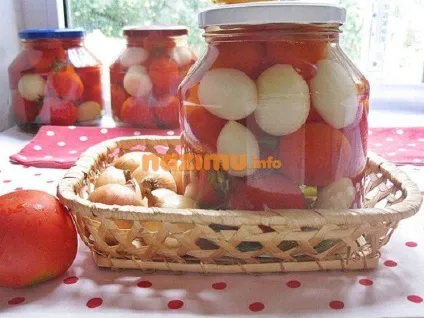 Мариновані помідори з цибулею - рецепт з фото на зиму без стерилізації (фото) Мариновані помідори з цибулею - рецепт з фото на зиму без стерилізації