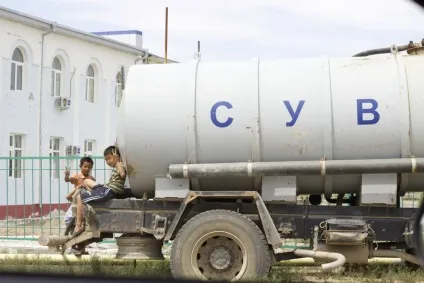 Муйнак в Каракалпакстані ... повернути б життя ..., центр-1 (життя) Муйнак в Каракалпакстані ... повернути б життя ..., центр-1