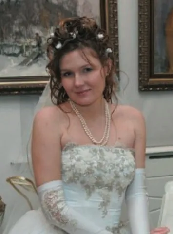 Знайти весільну сукню, весільний журнал bride (плаття) Знайти весільну сукню, весільний журнал bride