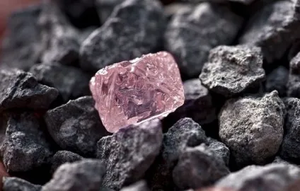 Неограненний алмаз і його особливості (неограненний) Неограненний алмаз і його особливості