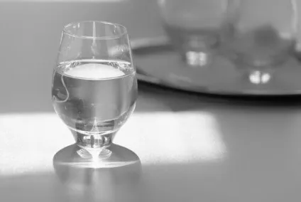 Навчіться правильно пити воду (правильно) Навчіться правильно пити воду