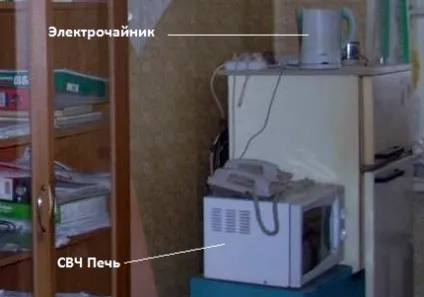 Оригінальні полички для кухні, розкіш і затишок