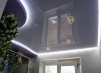 Ширяють натяжні стелі