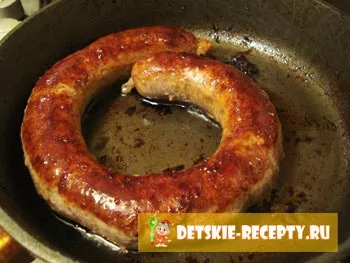 Великоднє блюдо - смажена, домашня ковбаса, дитячі рецепти, страви