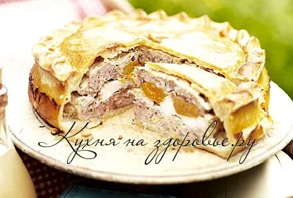 Пиріг з куркою і курагою - кулінарний рецепт