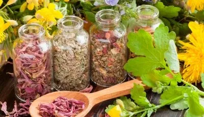 Як відновити гормональний фон жінки народними засобами, вітамінами, препаратами