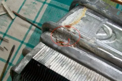 Як запаяти теплообмінник газової колонки своїми руками за допомогою паяльника, зсередини, холодної (газової) Як запаяти теплообмінник газової колонки своїми руками за допомогою паяльника, зсередини, холодної