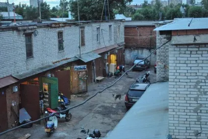 Як я жив в Московка гаражі