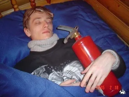 Чому говорять спить, як пожежник (приказки)