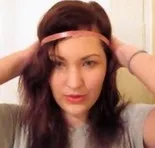 Зачіска з гумкою або пов'язкою навколо голови
