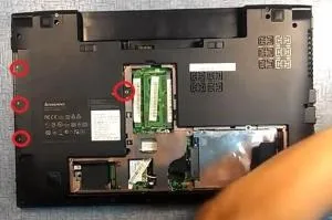 Розбираємо lenovo ideapad b560, чистимо від пилу і міняємо термопасту