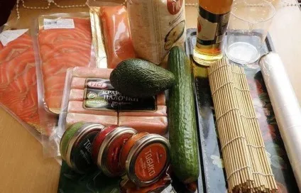 Роли і суші - в домашніх умовах рецепти приготування з фото (умовах) Роли і суші - в домашніх умовах рецепти приготування з фото