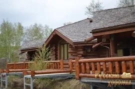 Рубані дерев'яні будинки - будівництво будинків з зрубів від компанії українські хороми (будинку) Рубані дерев'яні будинки - будівництво будинків з зрубів від компанії українські хороми