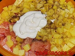 Самса з куркою і картоплею (кулінарні рецепти) Самса з куркою і картоплею