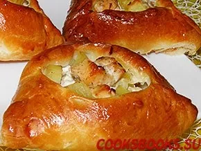 Самса з куркою і картоплею (випічка) Самса з куркою і картоплею