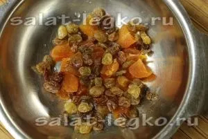 Салат з куркою і фруктами (фруктами) Салат з куркою і фруктами