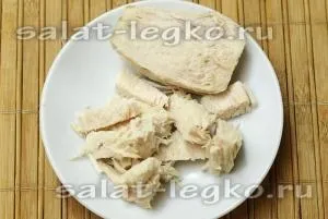 Салат з куркою і фруктами (куркою) Салат з куркою і фруктами