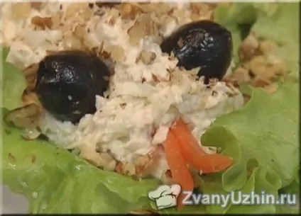 Салат - змія - з куркою та яблуками (змія) Салат - змія - з куркою та яблуками