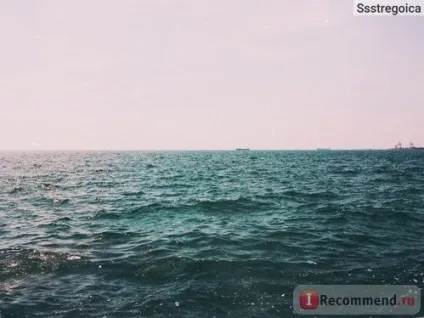 Салоніки - «місто, в якому ненормальне - нормально, неформальне - формально, а нереальне -
