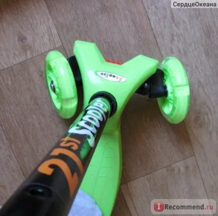 Самокат scooter maxi триколісний з світяться колесами - «шукайте річний транспорт для дитини