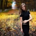 З чим носити спідницю до коліна, поради жінкам