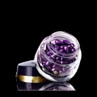 Серія «королівський оксамит» (royal velvet), разом з Оріфлейм (серія) Серія «королівський оксамит» (royal velvet), разом з Оріфлейм