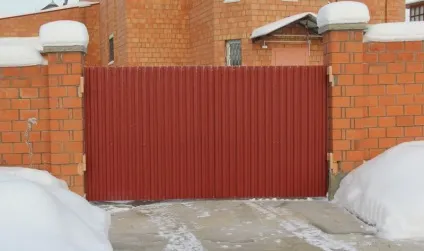 Шарніри і петлі на ворота - робимо правильний вибір (правильний) Шарніри і петлі на ворота - робимо правильний вибір