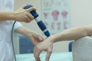Синдром зап'ястного каналу симптоми, методи лікування недуги (симптоми) Синдром зап'ястного каналу симптоми, методи лікування недуги