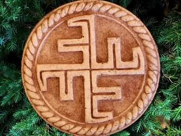 Сонячний хрест і небесний хрест значення оберегів (значення) Сонячний хрест і небесний хрест значення оберегів