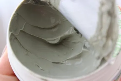 Рятівниця для проблемної naturcosmetics «aromaderm clay nuturing mask» - протизапальна (натуральна косметика) Рятівниця для проблемної naturcosmetics «aromaderm clay nuturing mask» - протизапальна