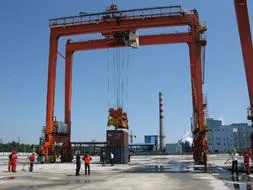 Портальні крани на пневмоходу rtg (крани) Портальні крани на пневмоходу rtg