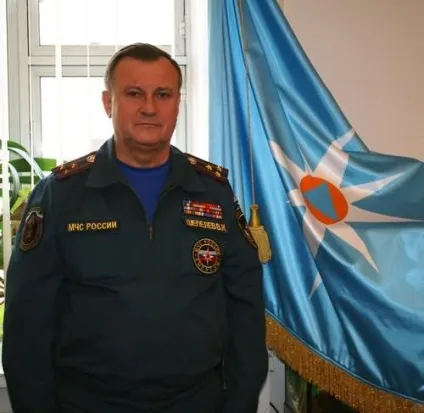Привітання з паперової весіллям в прозі (весіллям) Привітання з паперової весіллям в прозі