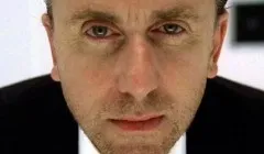 Як звали головного жіночого персонажа серіалу «книжковий магазин блеку»