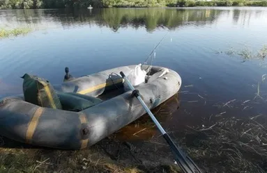 Карась з човна