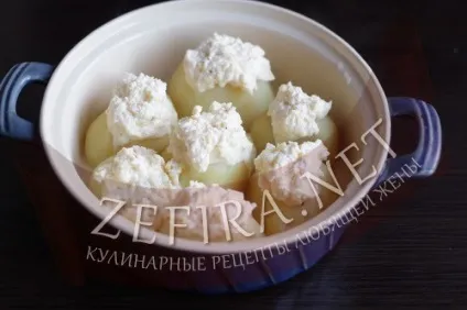 Картопля, запечена під сирним соусом - кулінарні рецепти люблячої дружини (картопля під соусом) Картопля, запечена під сирним соусом - кулінарні рецепти люблячої дружини