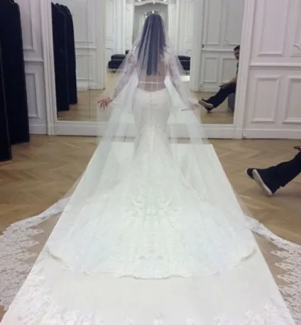 Весільна сукня Кім Кардаш'ян від givenchy особливості (плаття Кардашьян Givenchy) Весільна сукня Кім Кардаш'ян від givenchy особливості