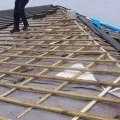 Пристрій кроквяної системи вальмовой даху про нарожніках, кроквах